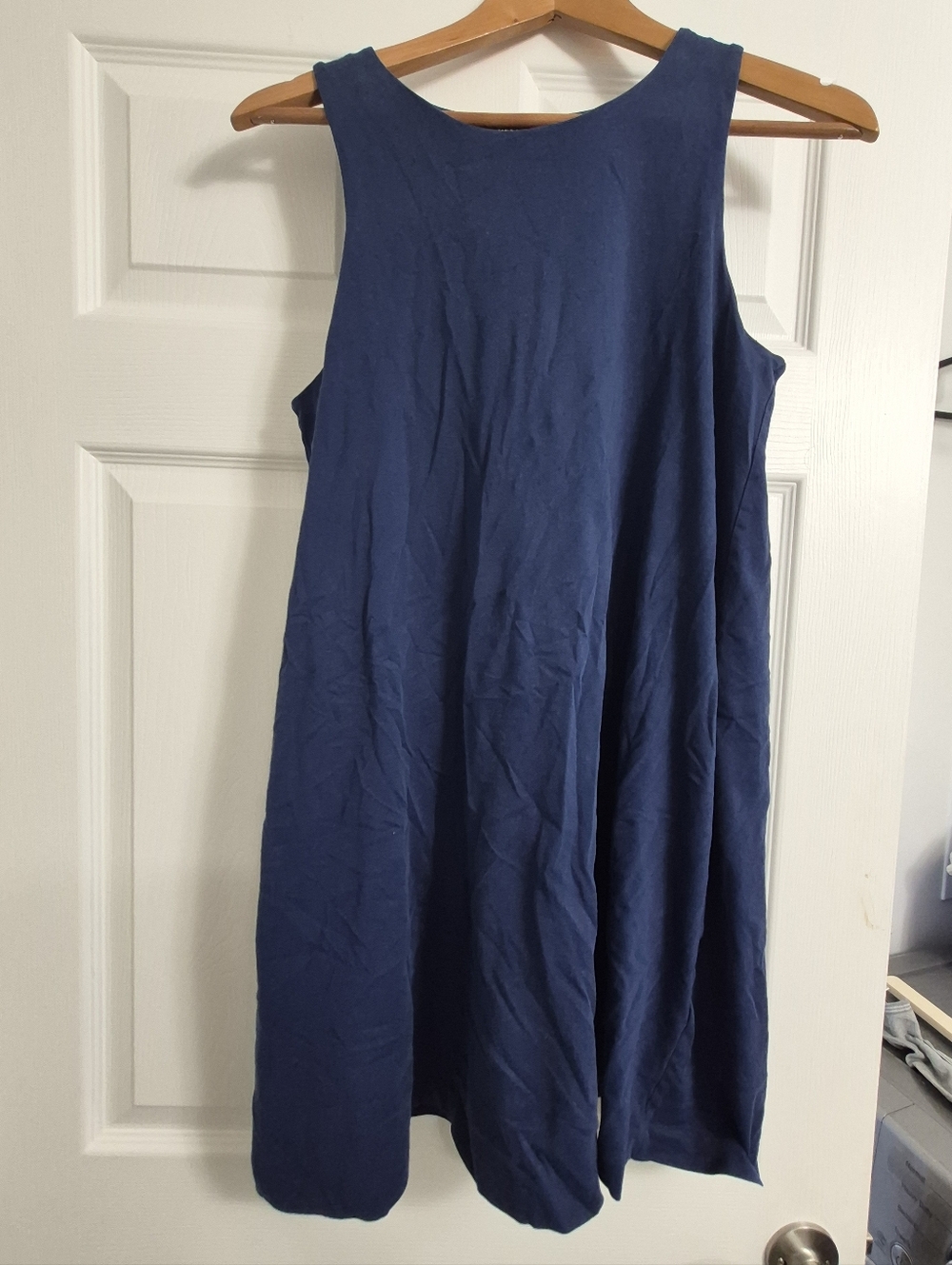 Design Lab Lord & Taylor Navy Sleeveless Midi Dress